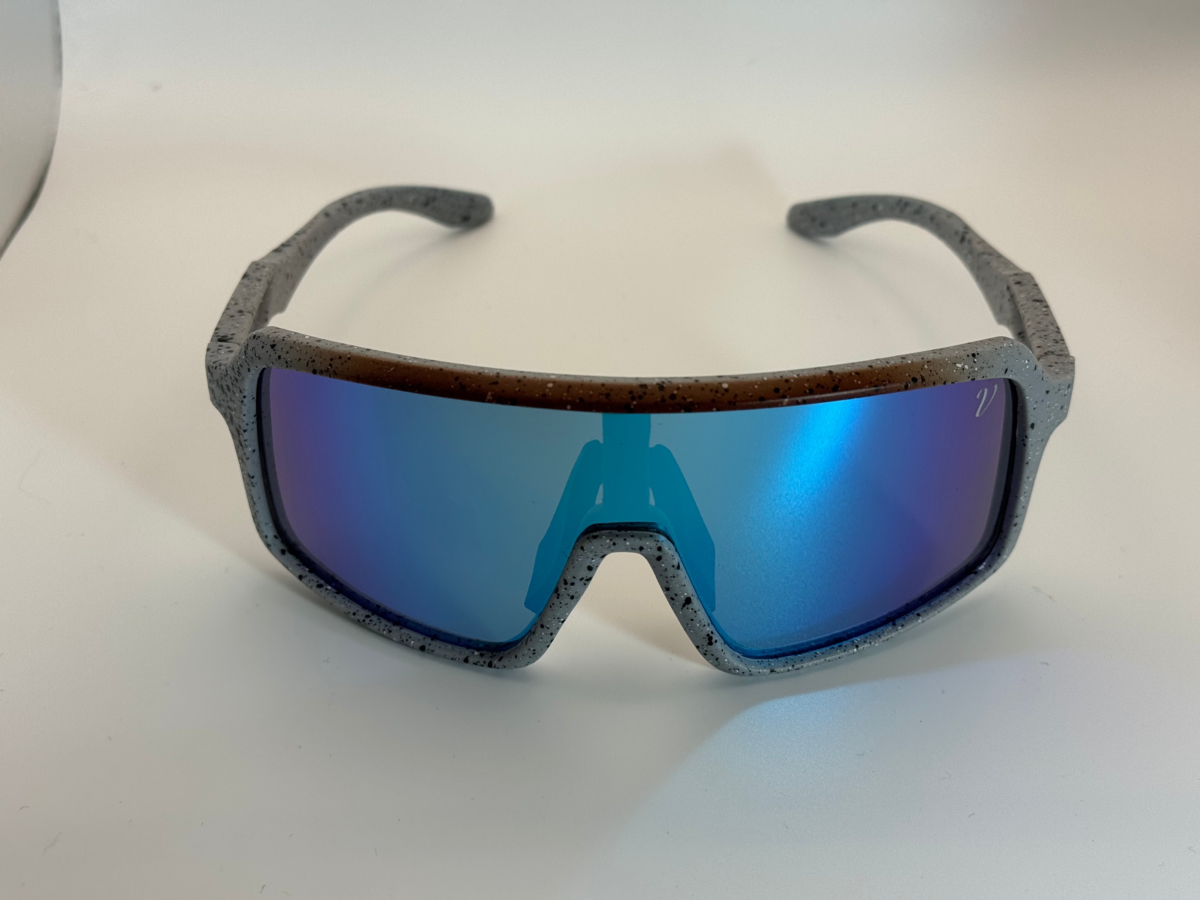 AeroLux Glasses